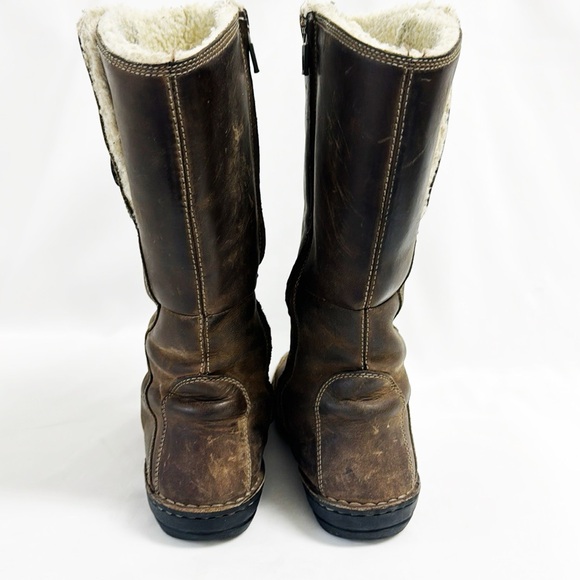 Teva Tonalea Suede Leather Boots Fur Lined Zippers Size 6/6.5 - Picture 4 of 8